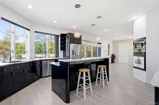 36 Roosevelt Boulevard, East Patchogue, NY 11772