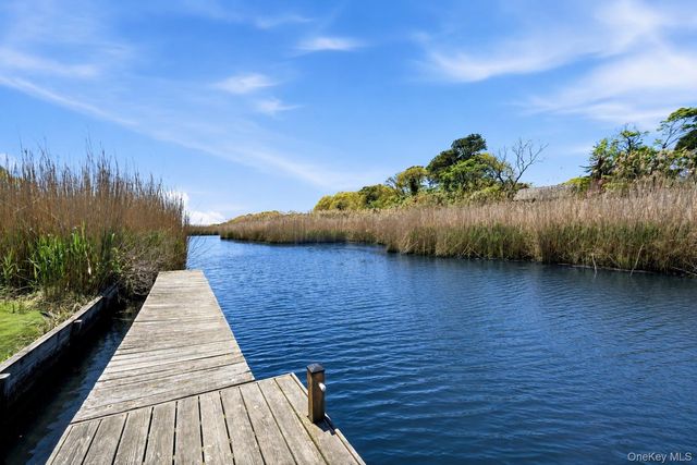 36 Roosevelt Boulevard, East Patchogue, NY 11772