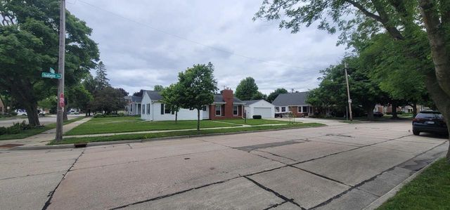 601 Isabelle AVENUE, Racine, WI 53402