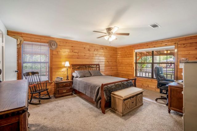 16007 Long Neck Drive, Magnolia, TX 77355