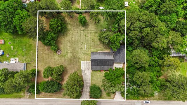 16007 Long Neck Drive, Magnolia, TX 77355