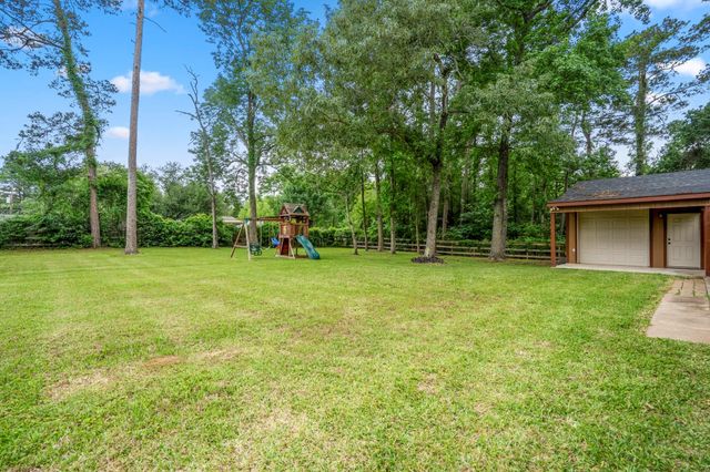 16007 Long Neck Drive, Magnolia, TX 77355