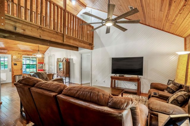 16007 Long Neck Drive, Magnolia, TX 77355