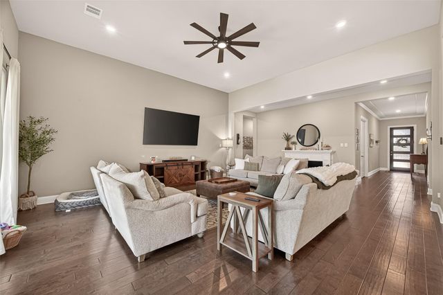 3606 Canyon Drive, Rosharon, TX 77583