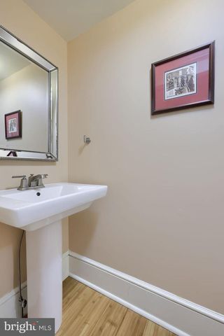 1013 LOCUST ST, Columbia, PA 17512