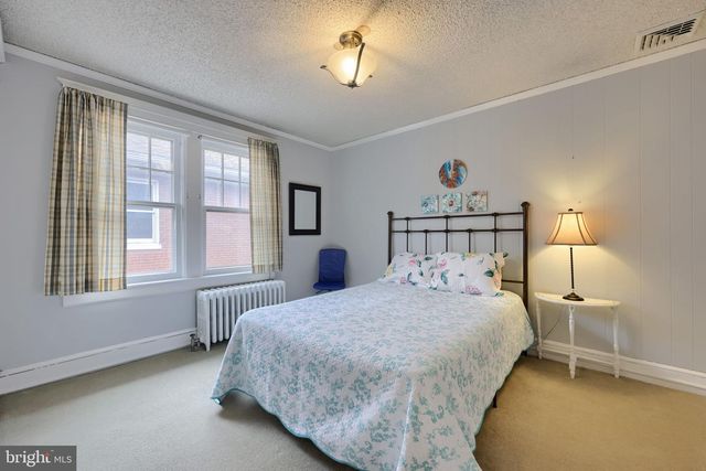1013 LOCUST ST, Columbia, PA 17512