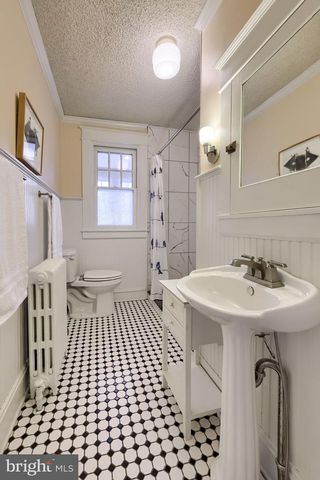 1013 LOCUST ST, Columbia, PA 17512