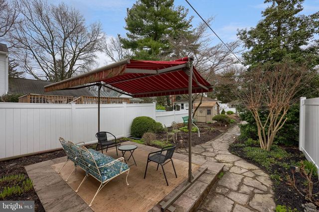 1013 LOCUST ST, Columbia, PA 17512