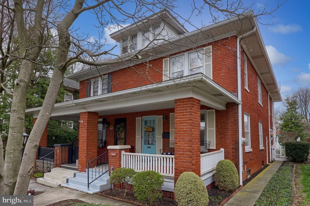 1013 LOCUST ST, Columbia, PA 17512
