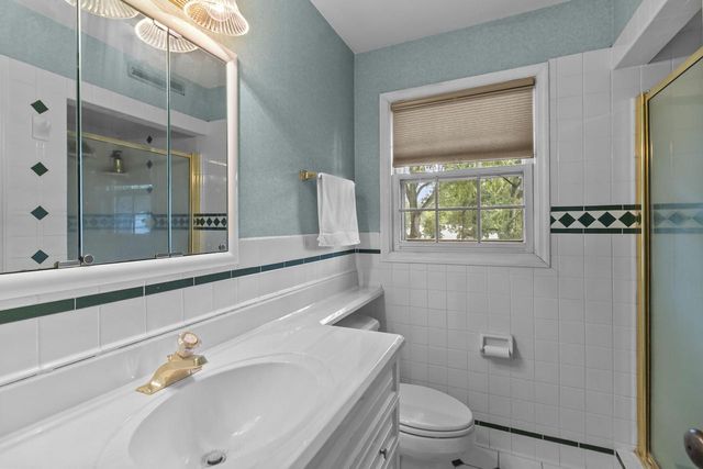 111 N Griffin STREET, Elkhorn, WI 53121