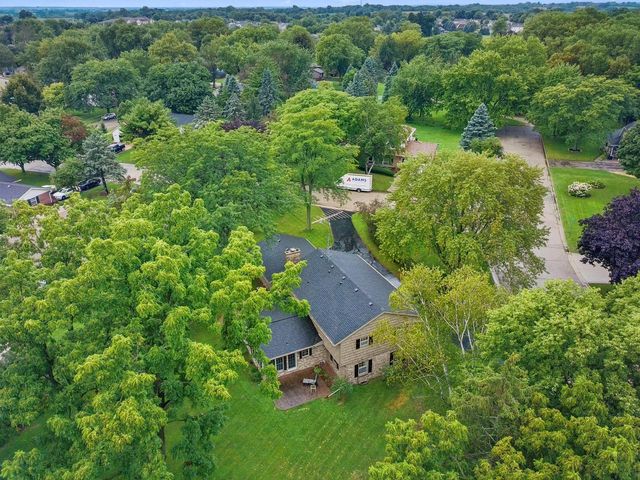 111 N Griffin STREET, Elkhorn, WI 53121