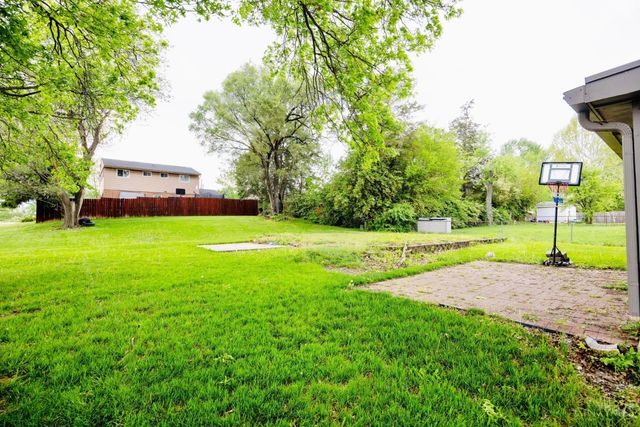11625 Hollingsworth, Forest Park, OH 45240