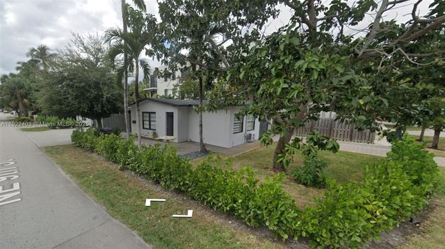 1615 NE 9th St, Fort Lauderdale, FL 33304
