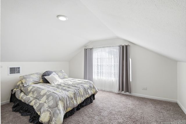 611 Barrett, San Antonio, TX 78225