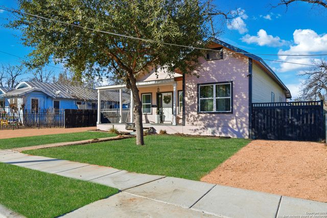 611 Barrett, San Antonio, TX 78225