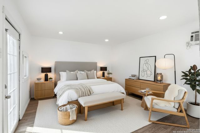 611 Barrett, San Antonio, TX 78225