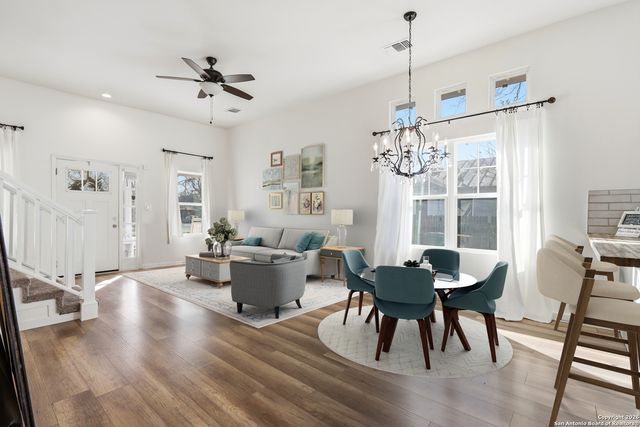 611 Barrett, San Antonio, TX 78225