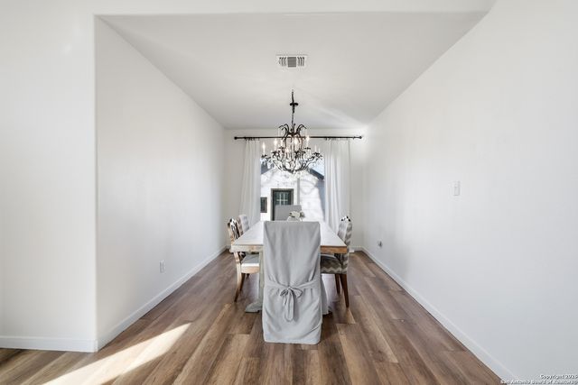 611 Barrett, San Antonio, TX 78225