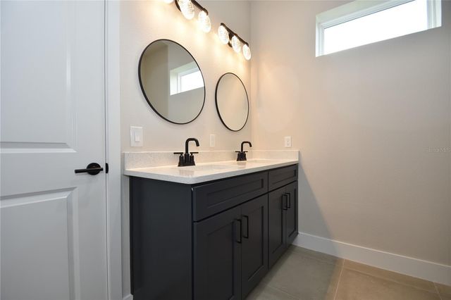 20 UNIONDALE PLACE, Palm Coast, FL 32164