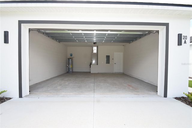 20 UNIONDALE PLACE, Palm Coast, FL 32164