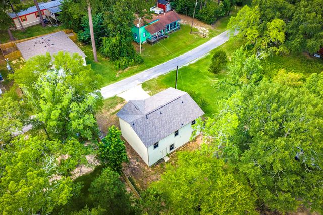 226 Hollow Oak, Livingston, TX 77351