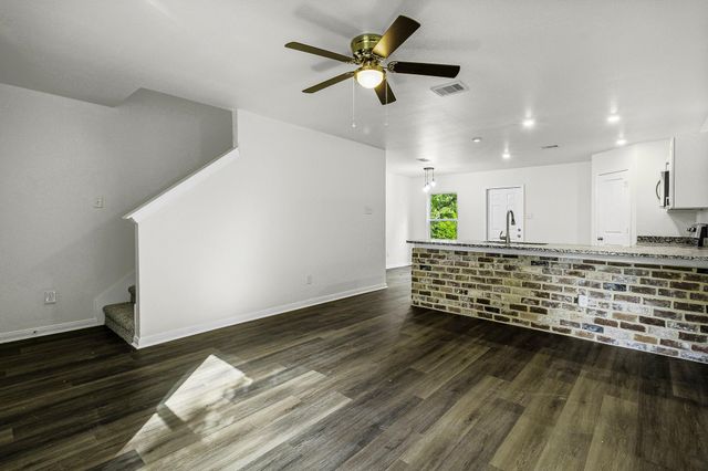 226 Hollow Oak, Livingston, TX 77351