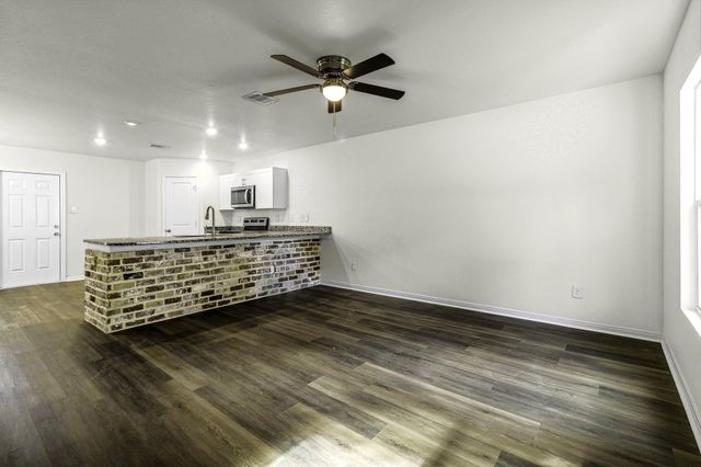 226 Hollow Oak, Livingston, TX 77351