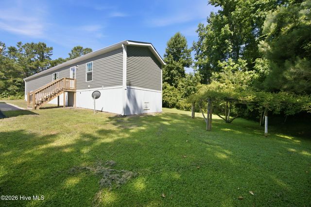 425 Beckys Creek Road, Hampstead, NC 28443