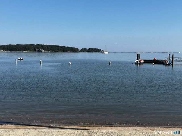 322 Clark Avenue, Branford, CT 06405