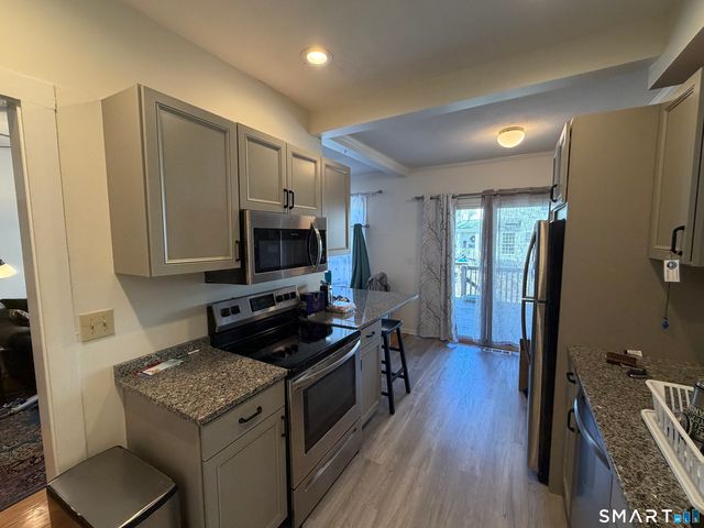 322 Clark Avenue, Branford, CT 06405