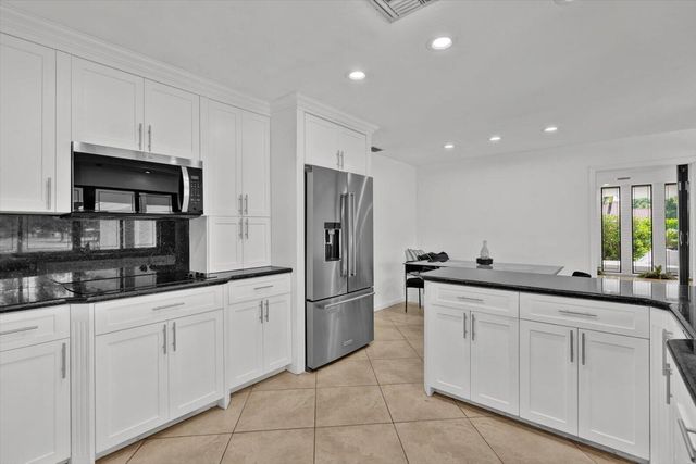 3500 N 45th Avenue, Hollywood, FL 33021