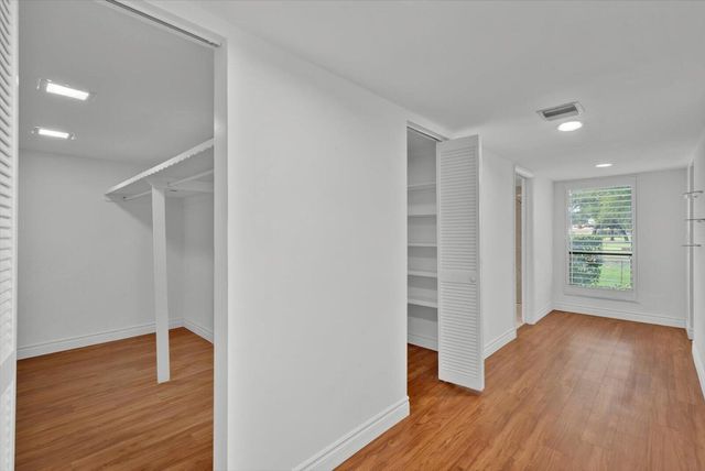 3500 N 45th Avenue, Hollywood, FL 33021