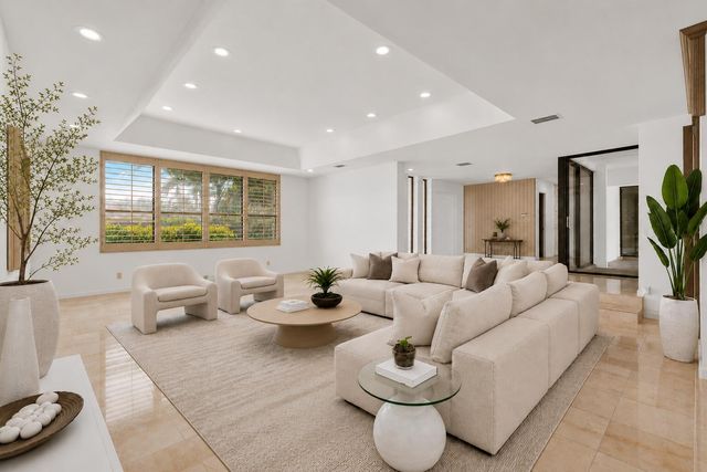 3500 N 45th Avenue, Hollywood, FL 33021