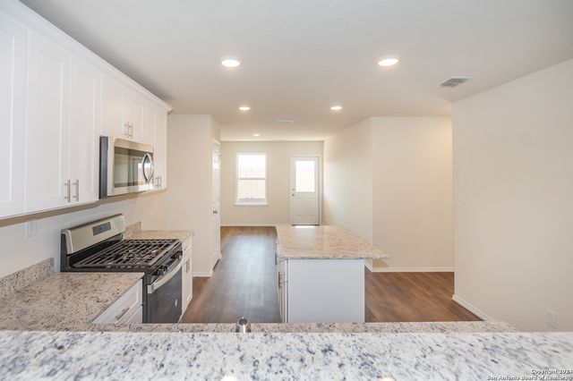 1524 Golden Wheat, New Braunfels, TX 78130