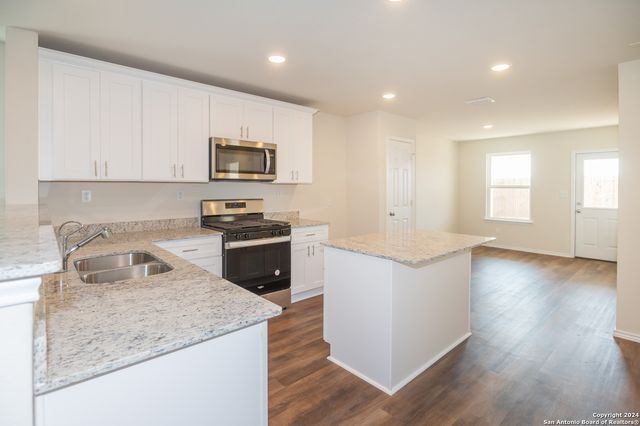1524 Golden Wheat, New Braunfels, TX 78130