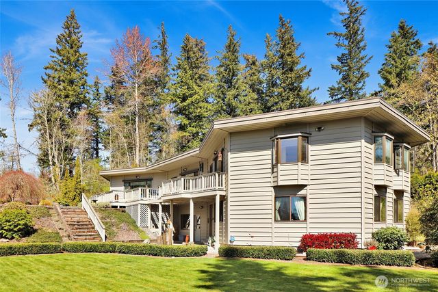 1842 Academy Road, Bellingham, WA 98226