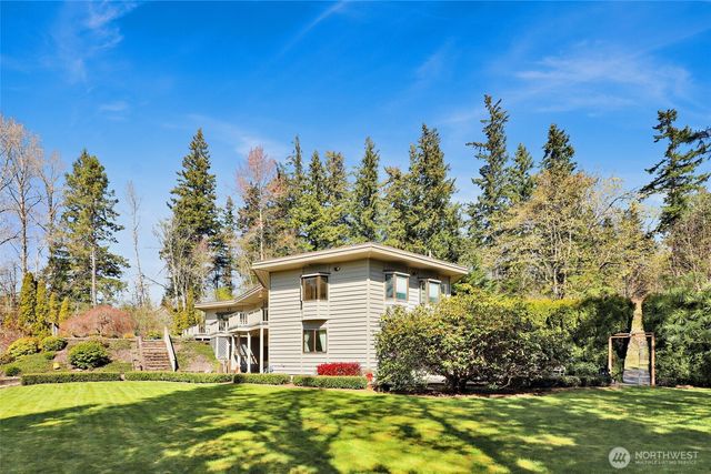 1842 Academy Road, Bellingham, WA 98226