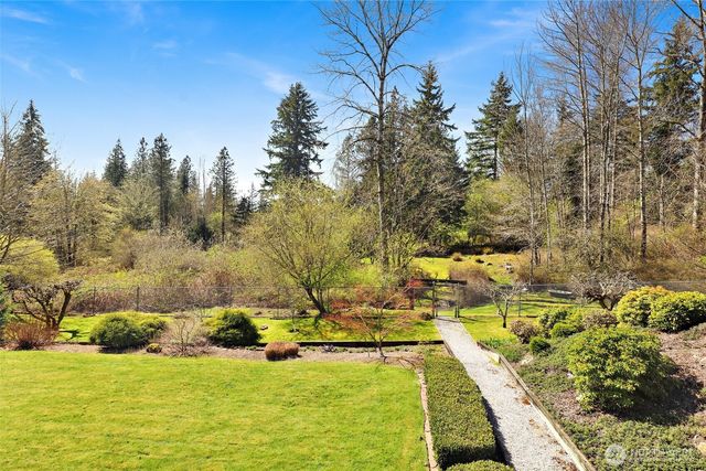 1842 Academy Road, Bellingham, WA 98226
