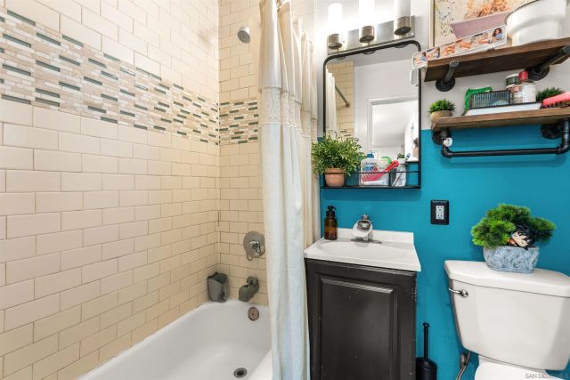 1204 Peach Ave, El Cajon, CA 92021