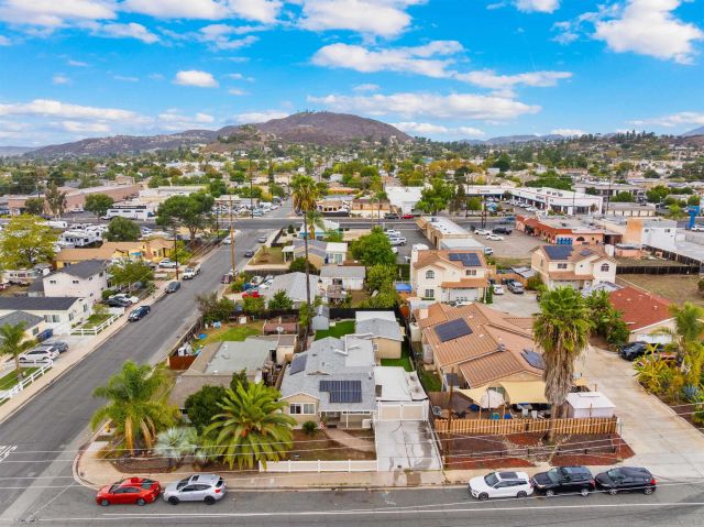 1204 Peach Ave, El Cajon, CA 92021