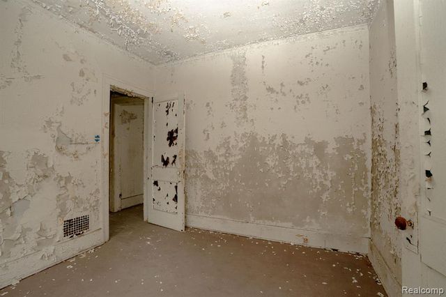 3307 Clairmount Street, Detroit, MI 48206