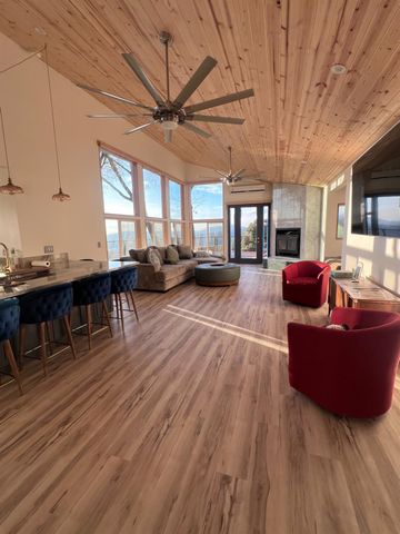 51571 Coyote Ridge Road, Oakhurst, CA 93644