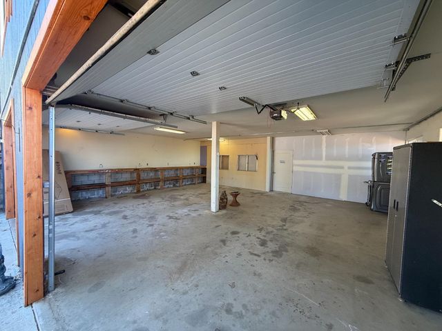 51571 Coyote Ridge Road, Oakhurst, CA 93644