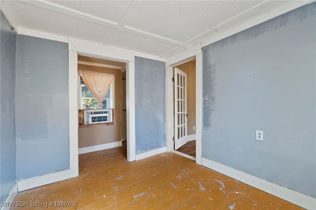 1020 S 16th Street, Fort Smith, AR 72901