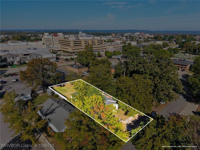 1020 S 16th Street, Fort Smith, AR 72901