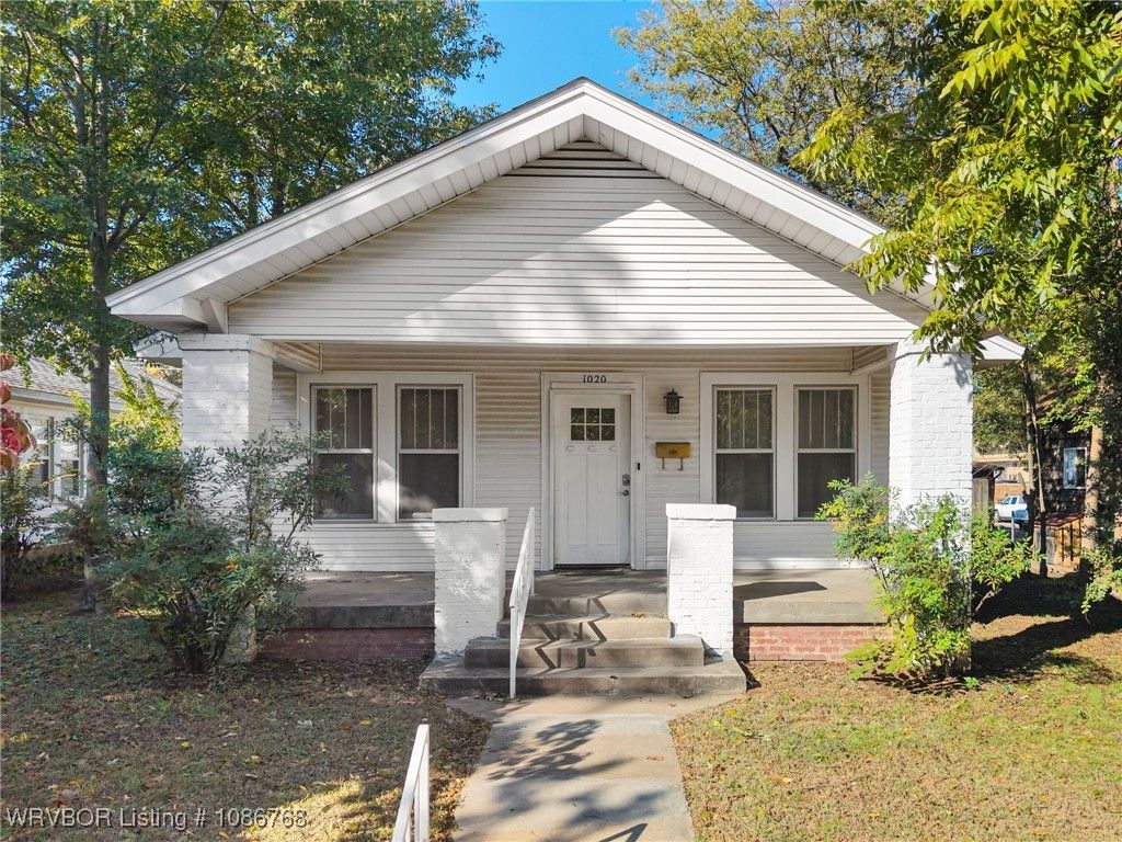 1020 S 16th Street, Fort Smith, AR 72901