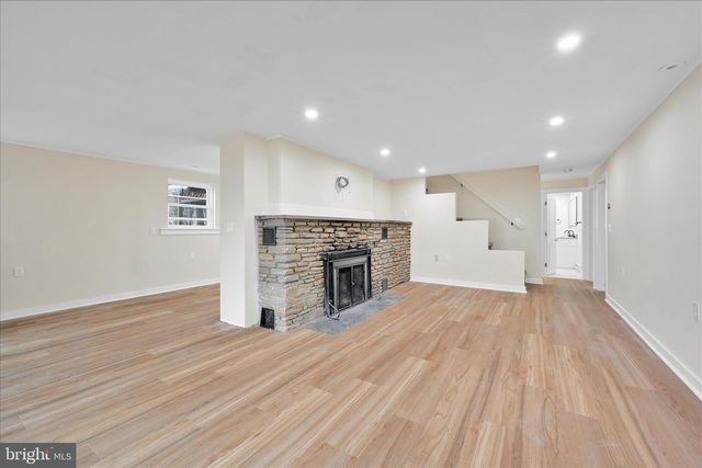 1135 GROVANIA AVE, Abington, PA 19001