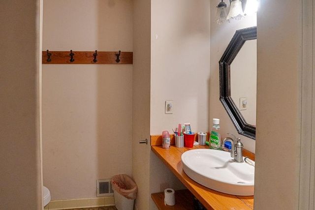 2910 Stanton Road, Conyers, GA 30094