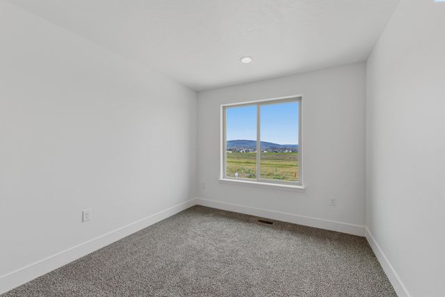 4509 Road 114, Pasco, WA 99301