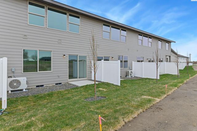 4509 Road 114, Pasco, WA 99301